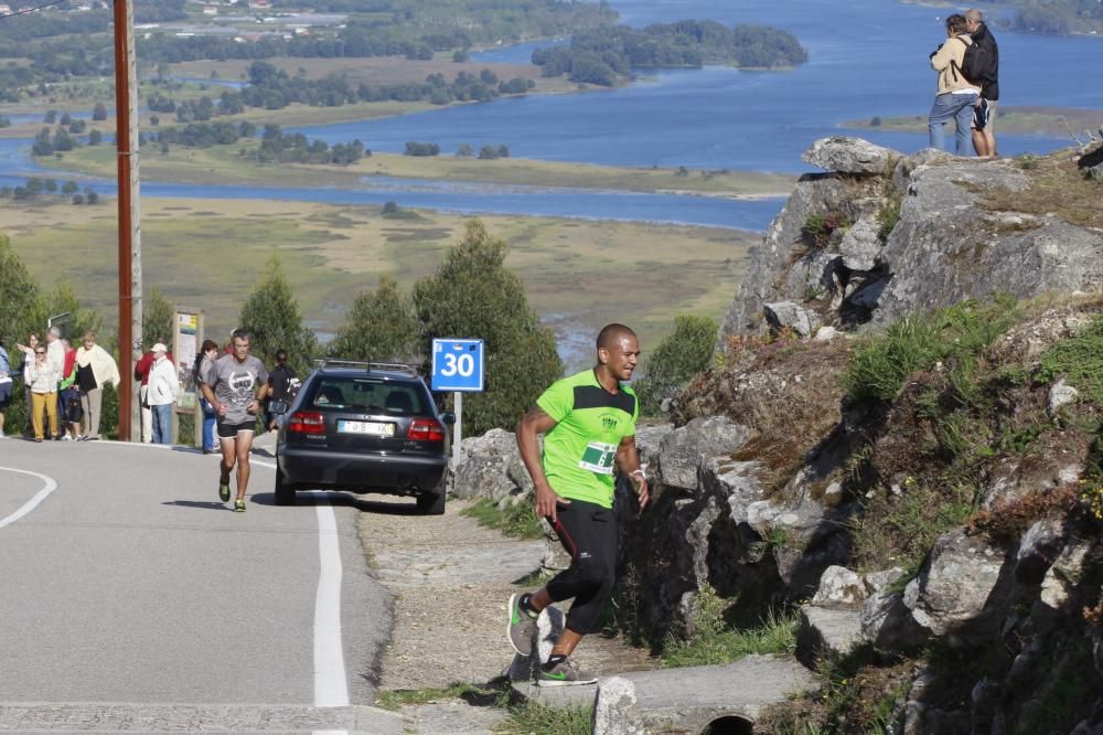 El corredor fue el ganador a pie del Desafío Santa Trega en un duelo con Álvaro Pino, que terminó undécimo en su bicicleta