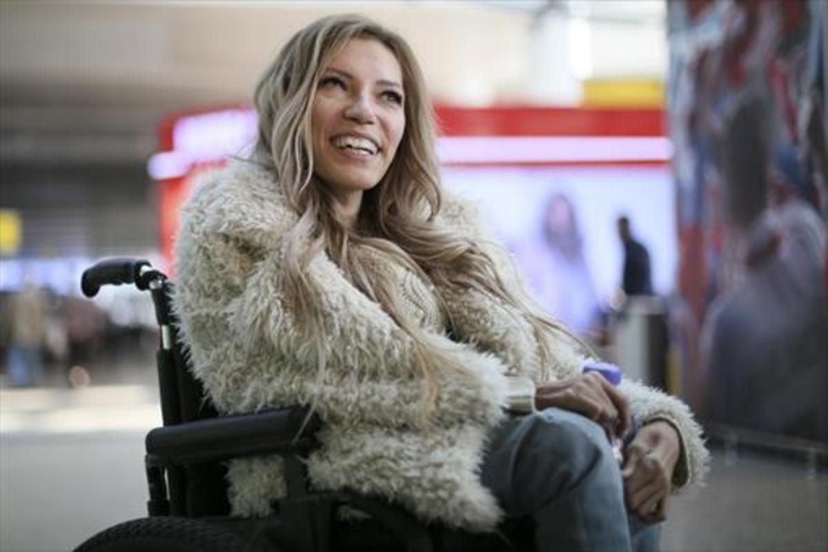 La cantante Yúlia Samóylova, representante de Rusia en Eurovisión.
