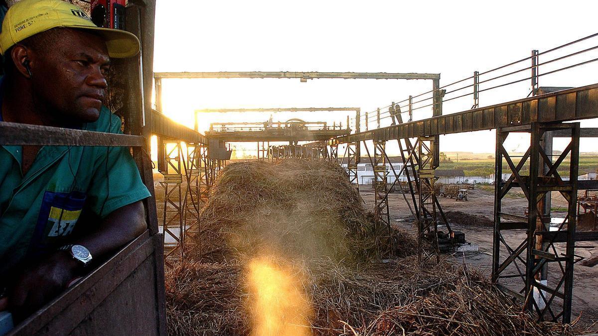 Una planta azucarera del estado de Río de Janeiro procesa caña de azúcar.