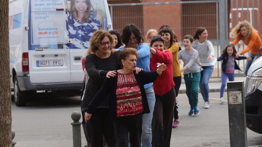 L&#039;Horta de l&#039;Hospital es fa un fart de riure amb Mari Luz Lurbe