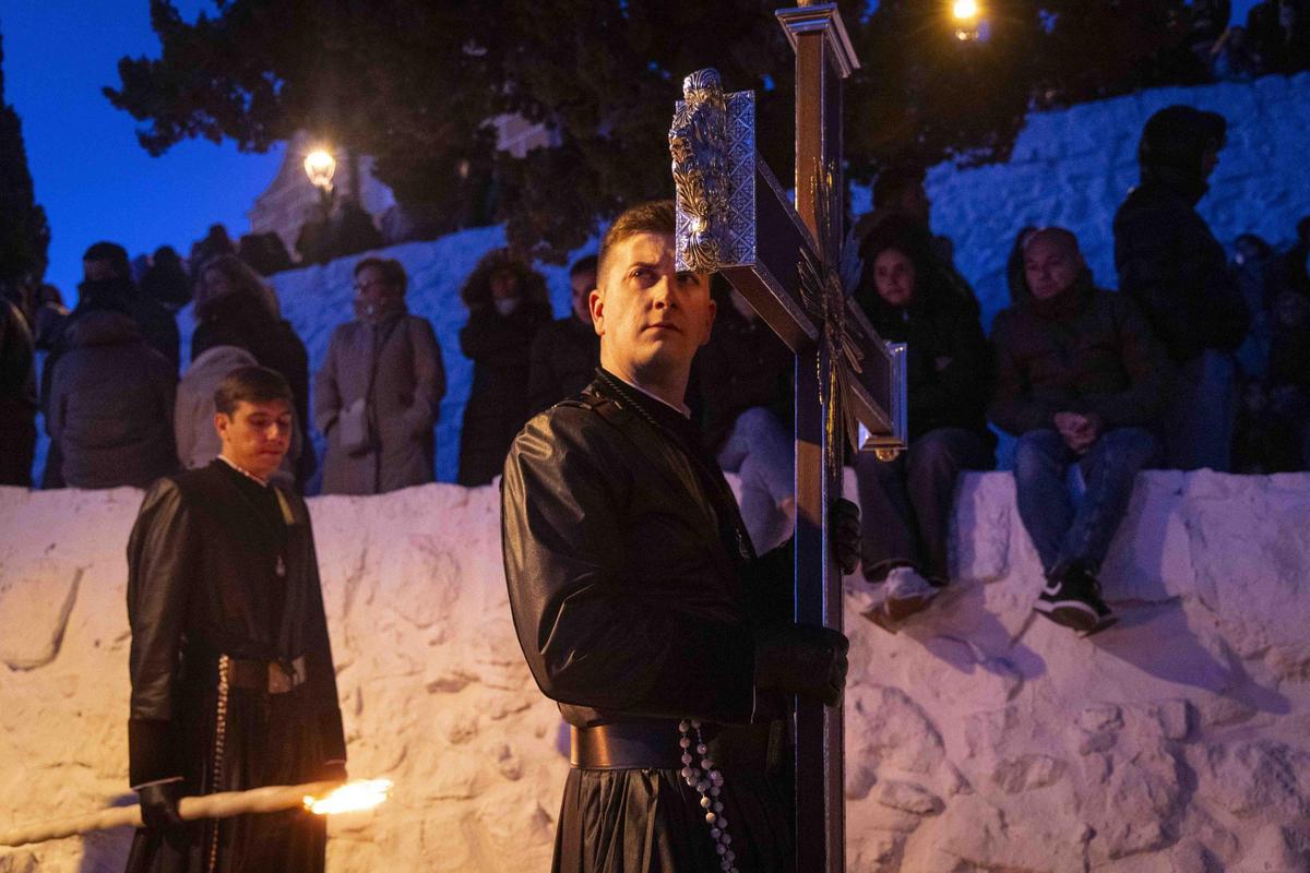 Los momentos más destacados del Viacrucis de la Semana Santa de Sagunt