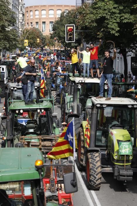 Tractorada pel referèndum a les comarques gironines