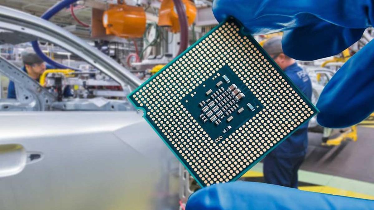 La crisis mundial de los chips lleva al ERTE a 10.000 empleos en la automoción gallega