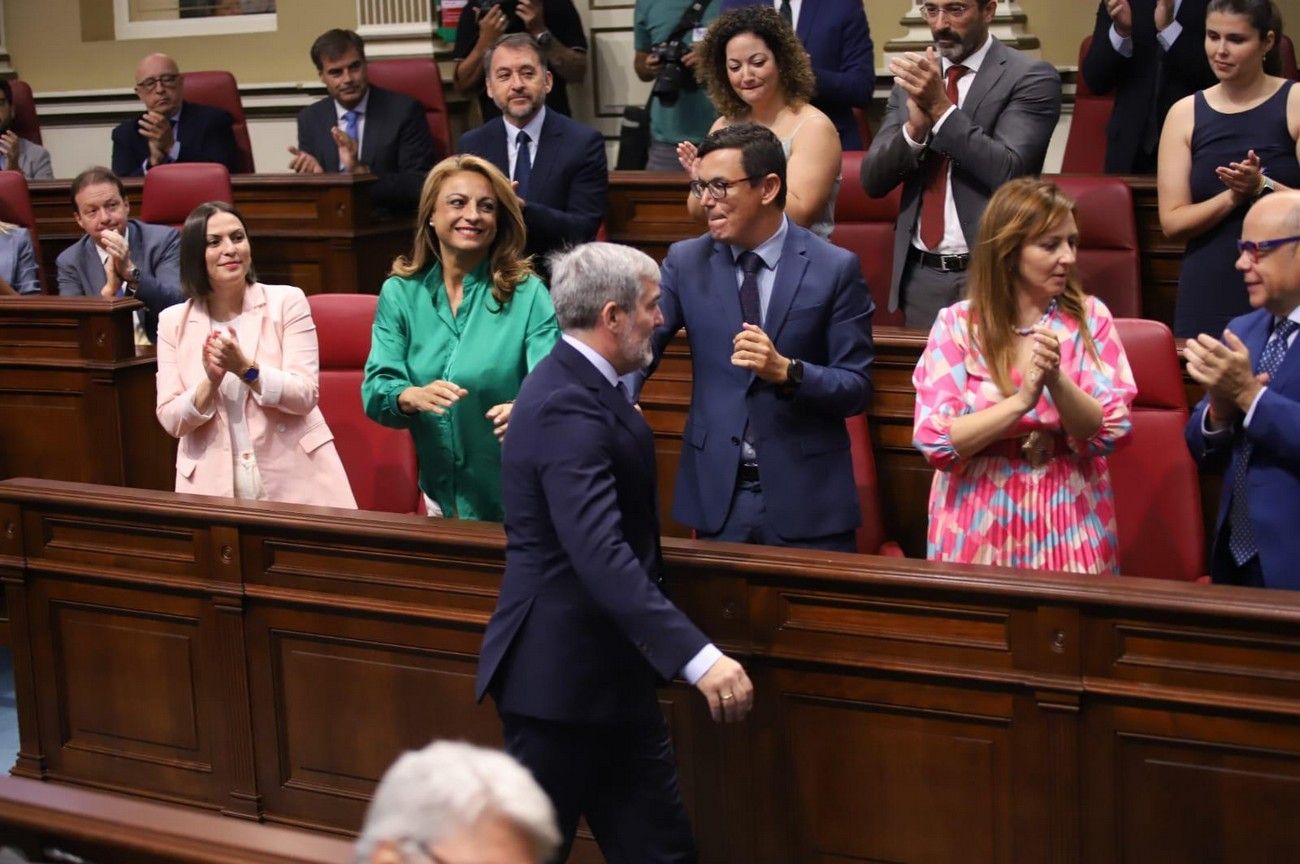 4Segundasesi�ninvestidura2.JPG