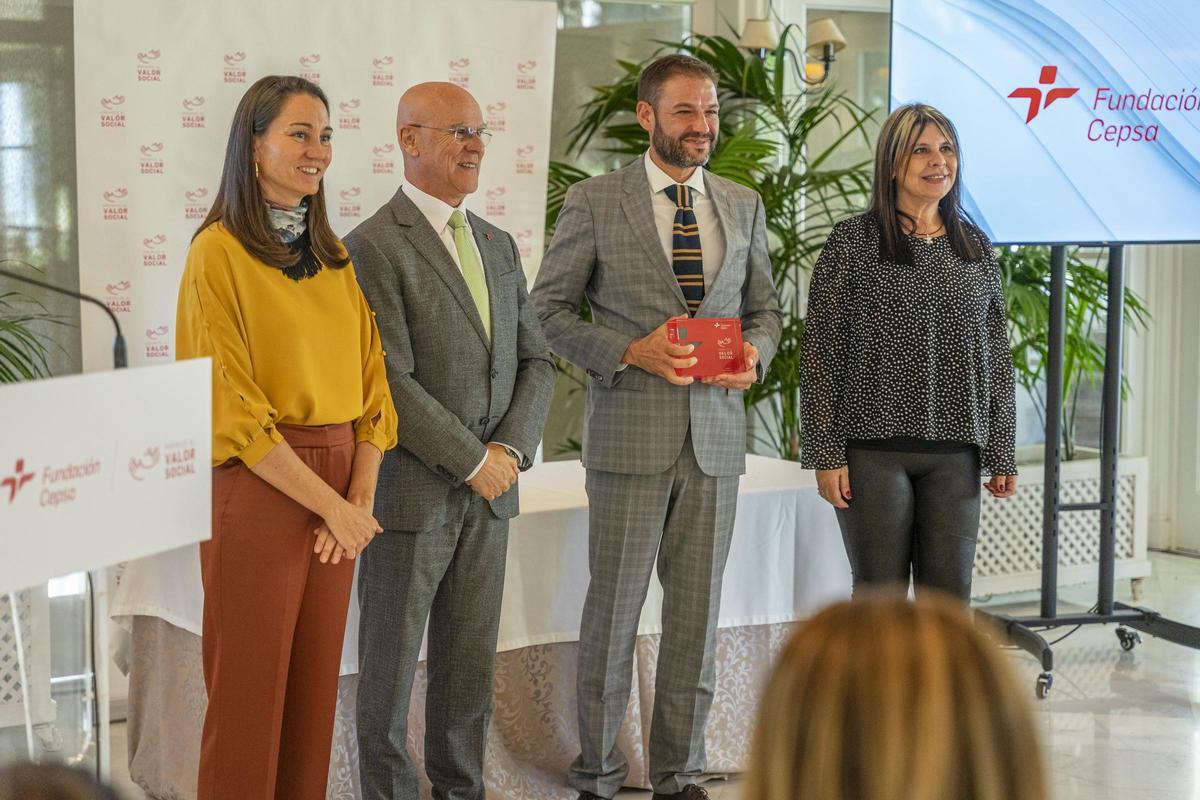 Momento de la entrega de los premios a las cinco entidades ganadoras.