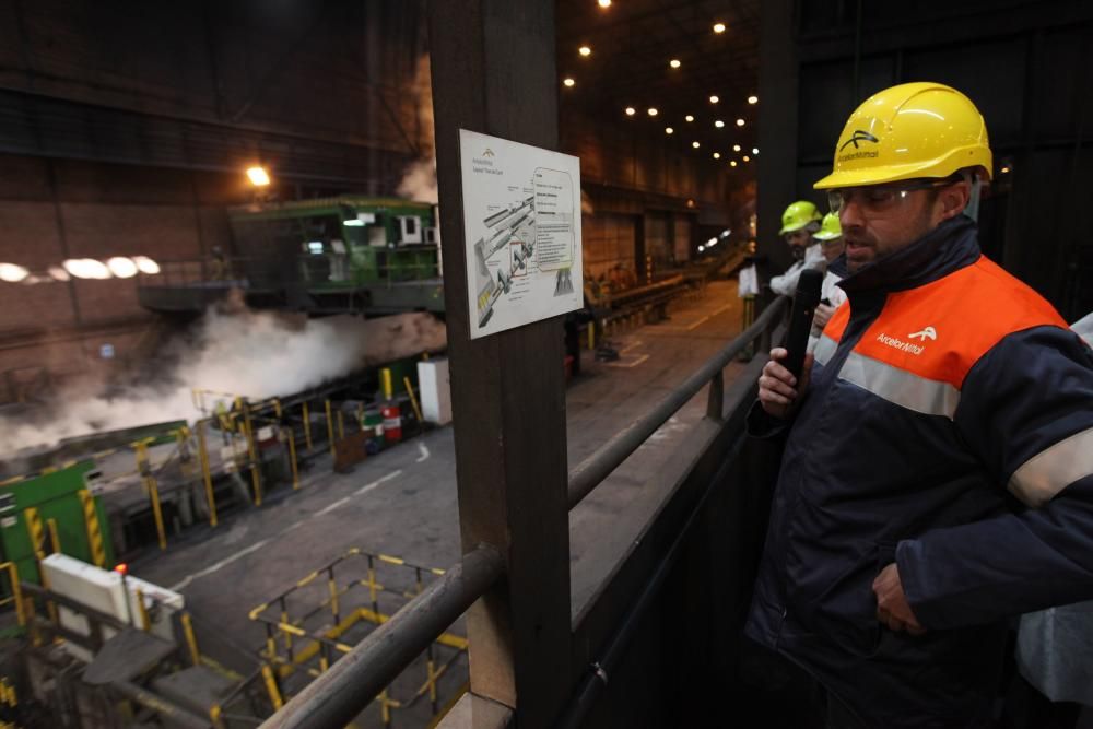 Visita al tren de carril de Arcelor en Veriña (Gijón)