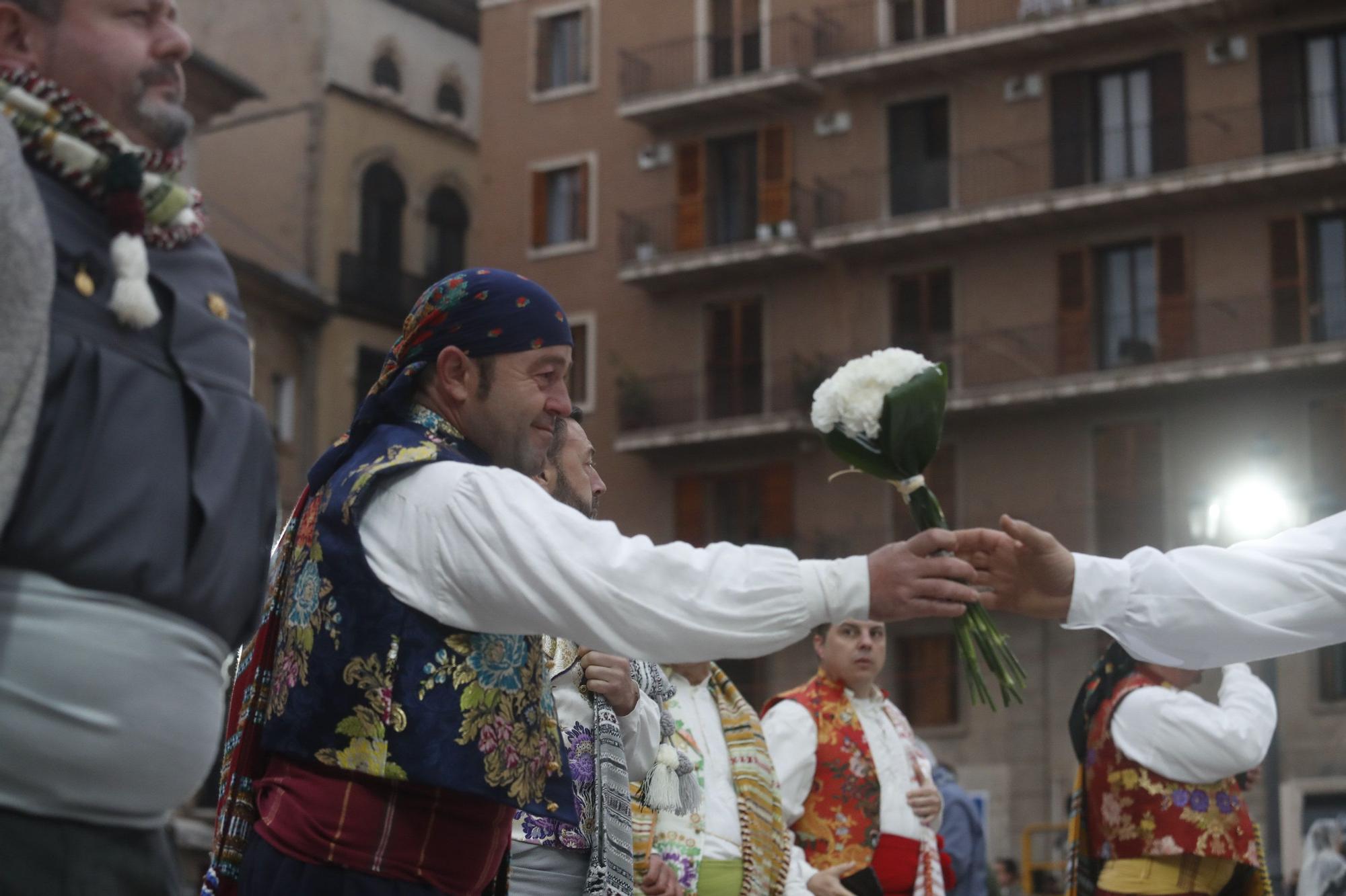 Búscate en el segundo día de ofrenda por la calle de la Paz (entre las 18:00 a las 19:00 horas)