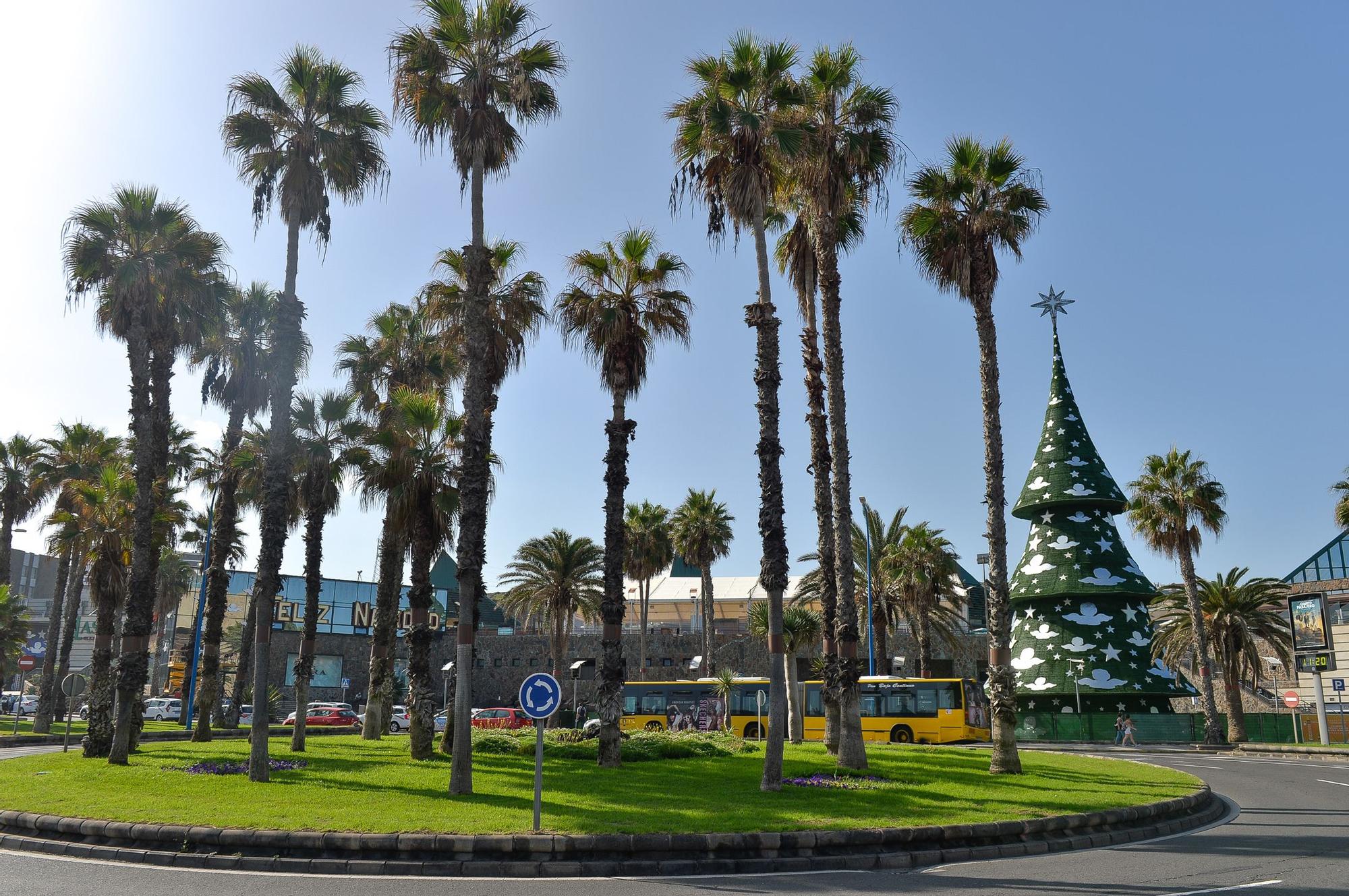 Árbol de Navidad en el CC Las Arenas