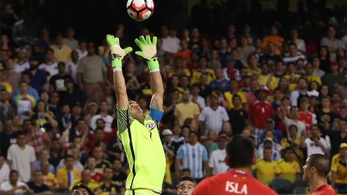 Claudio Bravo asegura que Chile, com Argentina, también va a por la Copa América