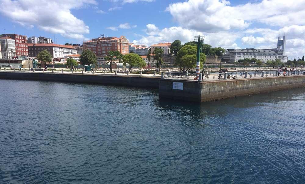 Paseo en lancha por la bahía de A Coruña