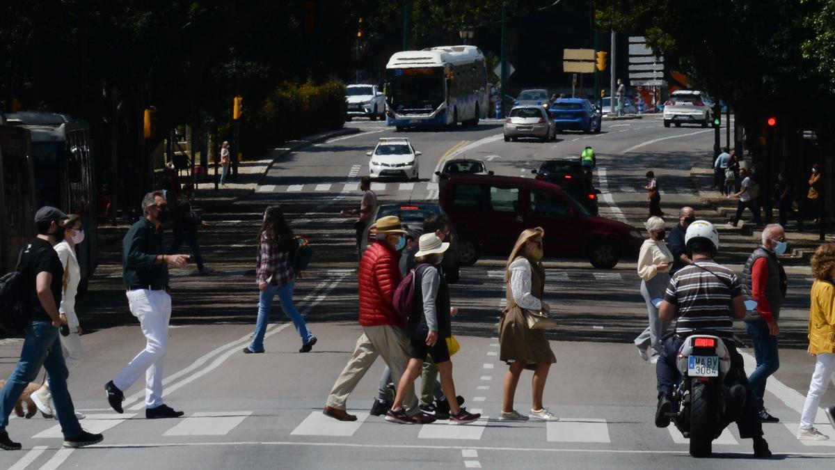 Desciende ligeramente el número de contagios en una jornada que deja siete fallecidos en Málaga