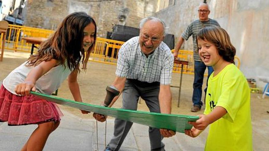 La Setmana de Jocs al Carrer ocupa les places del Barri Antic de Manresa