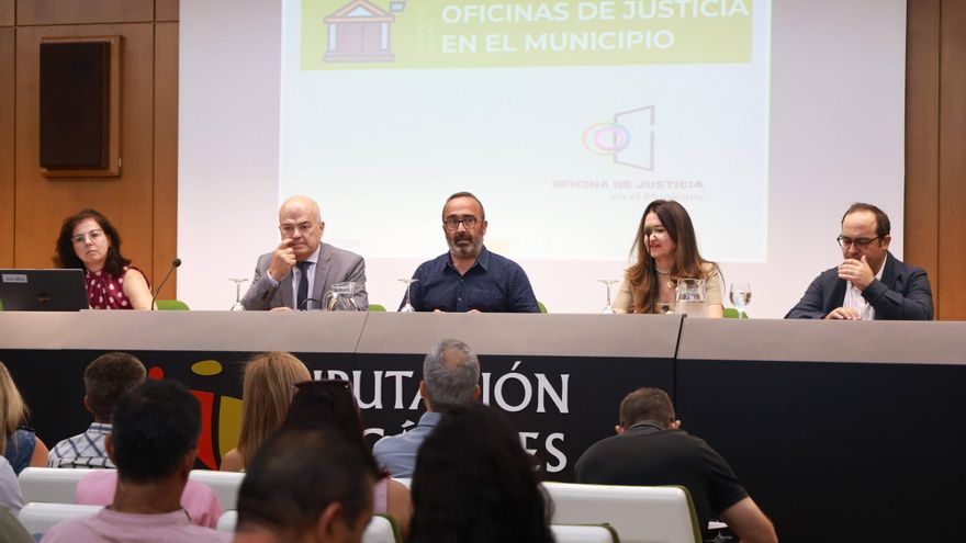 Una treintena de pueblos de Cáceres cuentan con nuevas oficinas de justicia