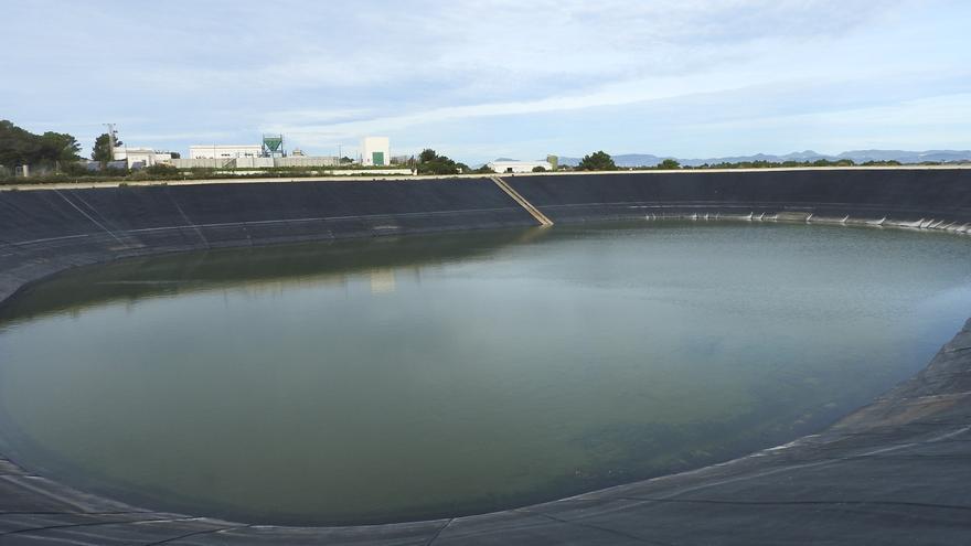 Una compuerta garantizará la calidad del agua de la balsa de riego de Formentera