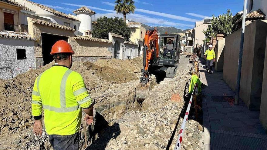 Fuengirola remodela las calles Manilva, Alhaurín y Mollina de Los Pacos