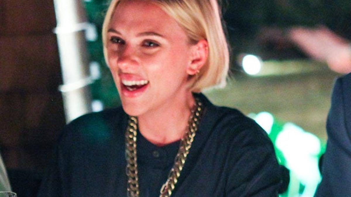 Scarlett Johansson se casará en agosto