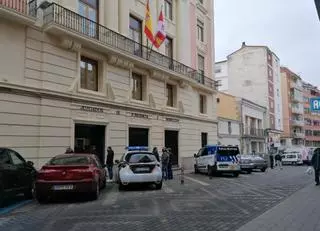 Un menor detenido por apuñalar con un cuchillo a un joven en Zamora capital