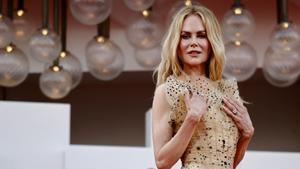 Nicole Kidman en la alfombra roja de Venecia.