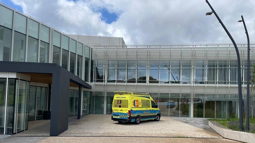 Vecinos de Lalín denuncian esperas de hasta 50 minutos en urgencias graves por falta de ambulancia
