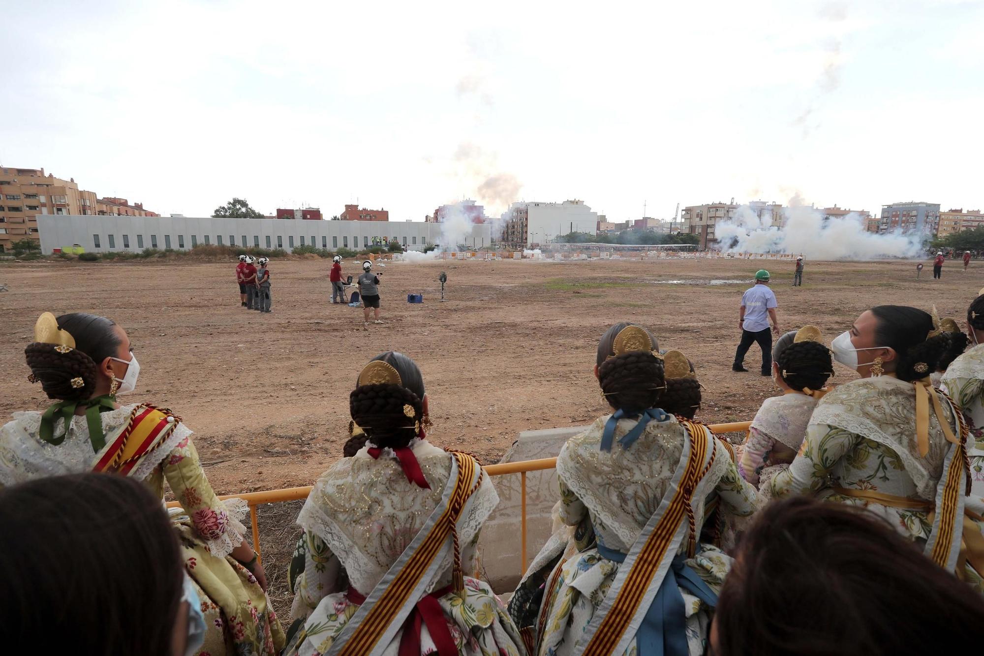 Cambios forzosos: las "mascletaes", descentralizadas y en descampados