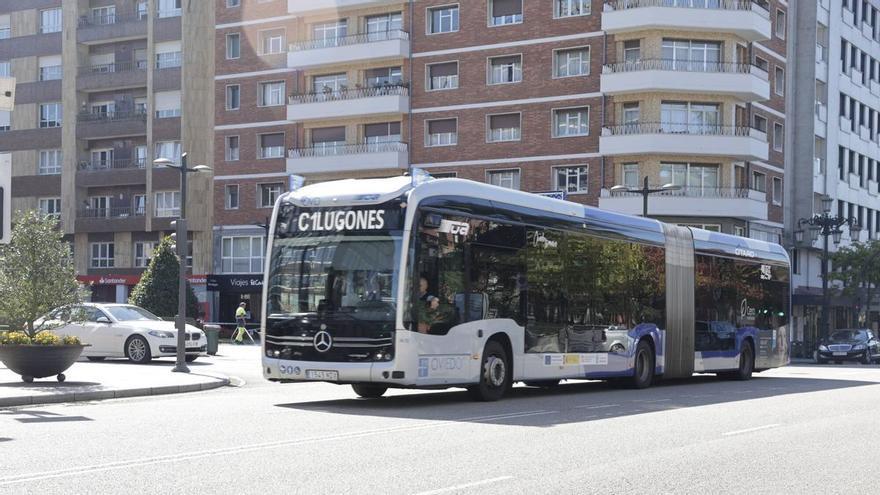 Oviedo refuerza los autobuses a Parque Principado por su apertura este lunes festivo