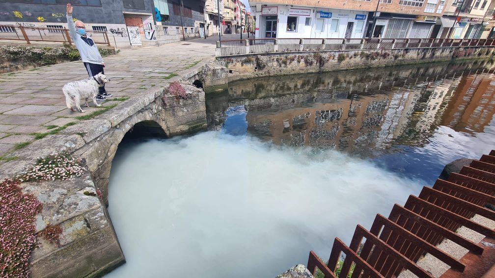 Enésimo vertido en el río Con (Vilagarcía)