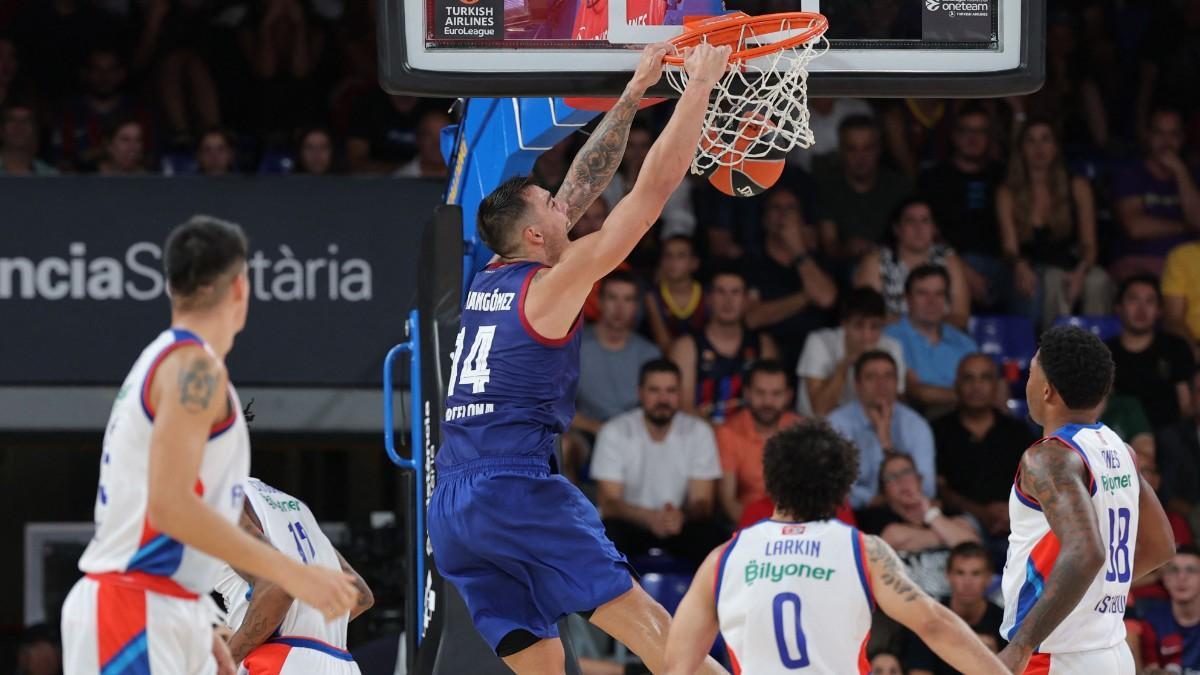 Willy Hernangómez firmó una gran actuación en su primer partido de Euroliga con el Barça