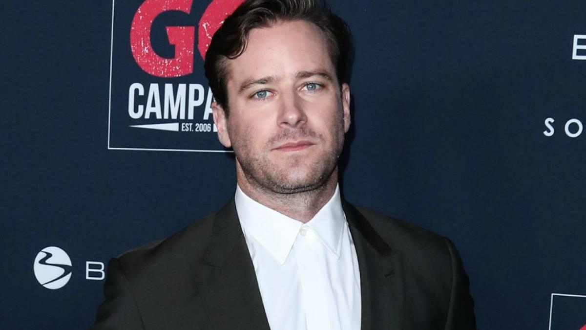 Armie Hammer vuelve a las redes sociales para 'sanarse' tras su escándalo de abuso sexual