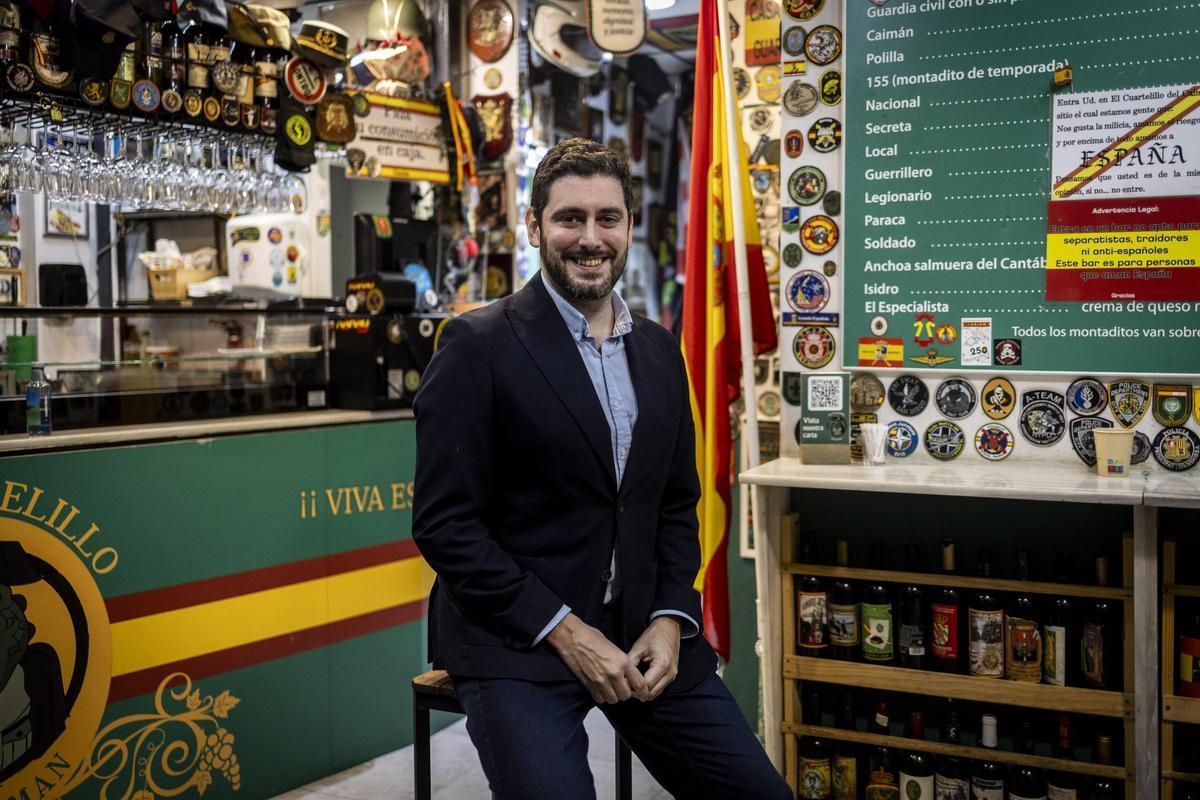 El candidato de Vox a la Presidencia de Aragón, Alejandro Nolasco, antes de una entrevista con este diario.