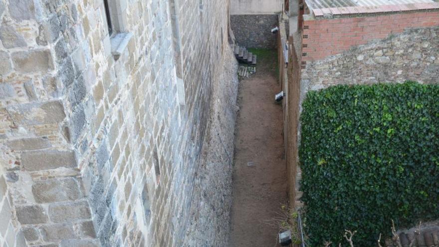 Recuperen alçada de la torre i la muralla del Parc Arqueològic de Castelló