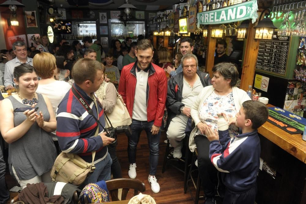 Lucas Pérez, en la Peña Deportivista Rebumbio