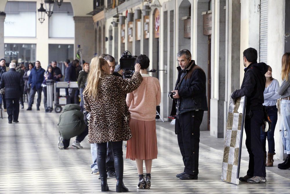 L'actriu Paz Vega grava un anunci d'ulleres a Girona