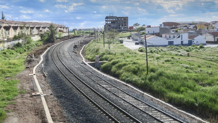 Luz verde a las obras de los centros cívicos de Santa Lucía y Cáceres el Viejo