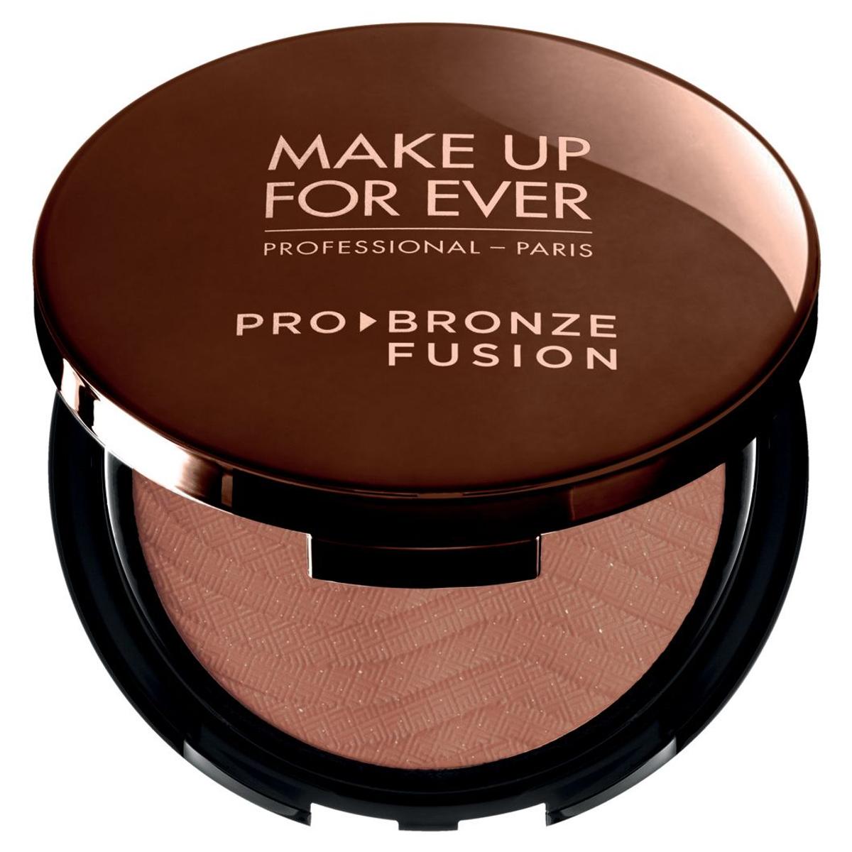 Polvos de sol para presumir de moreno: Pro Bronze Fusion, de Make Up Forever (40,50 euros).