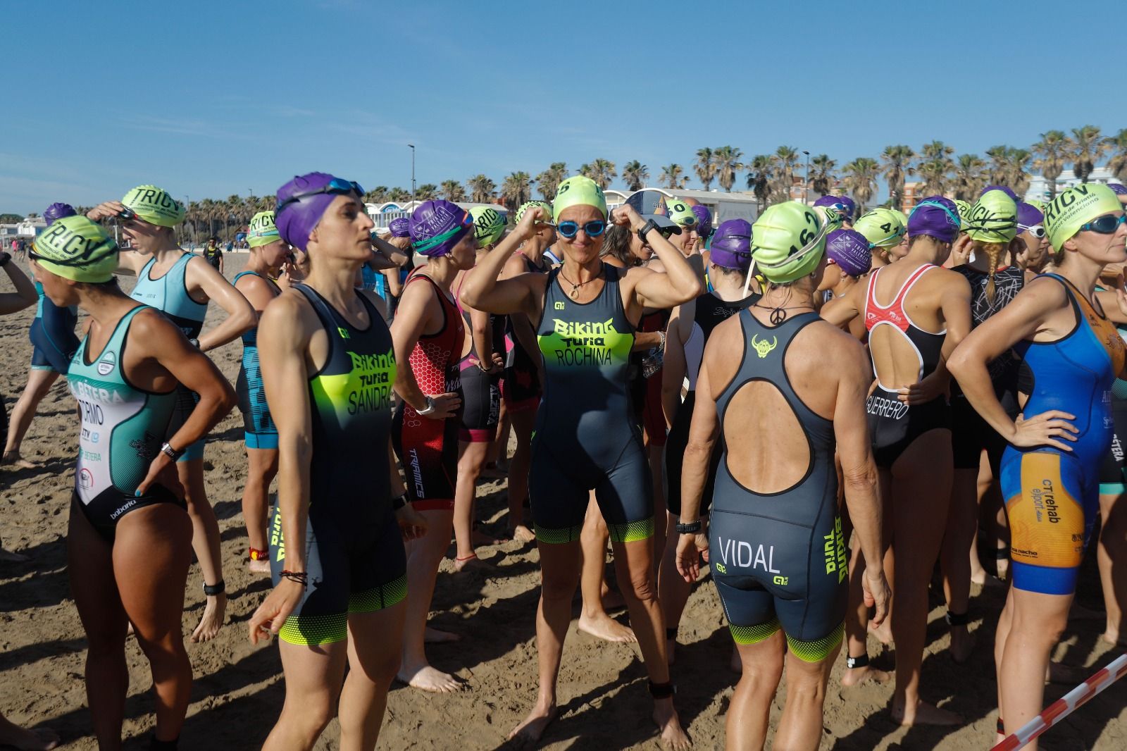 El Triatlón Playa de la Malvarrosa, en imágenes