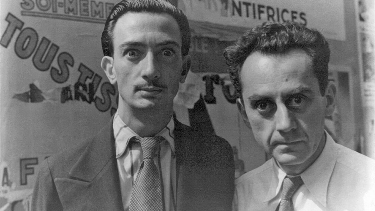 Retrat de Salvador Dalí i Man Ray, el 1934 a París.