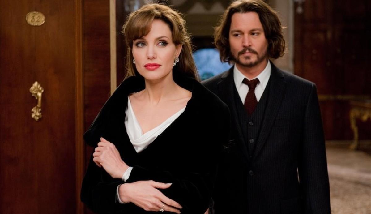 television pelicula the tourist Johnny Depp Angelina Jolie  161205161138