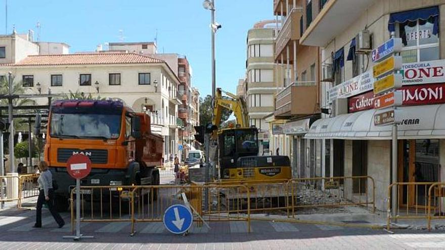 Guardamar levanta sus calles con el Plan Confianza