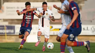 El Sporting sondea el fichaje de Daniel Luna, centrocampista del Mallorca