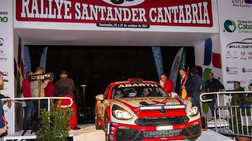 Uno de los vehículos participantes en la última edición del Rally Santander Cantabria.