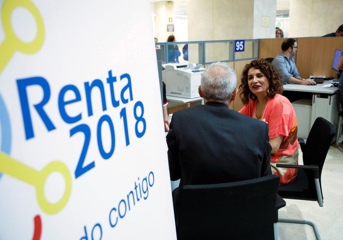 Hisenda permetrà pagar en sis mesos l’IRPF als que van tenir erto el 2020