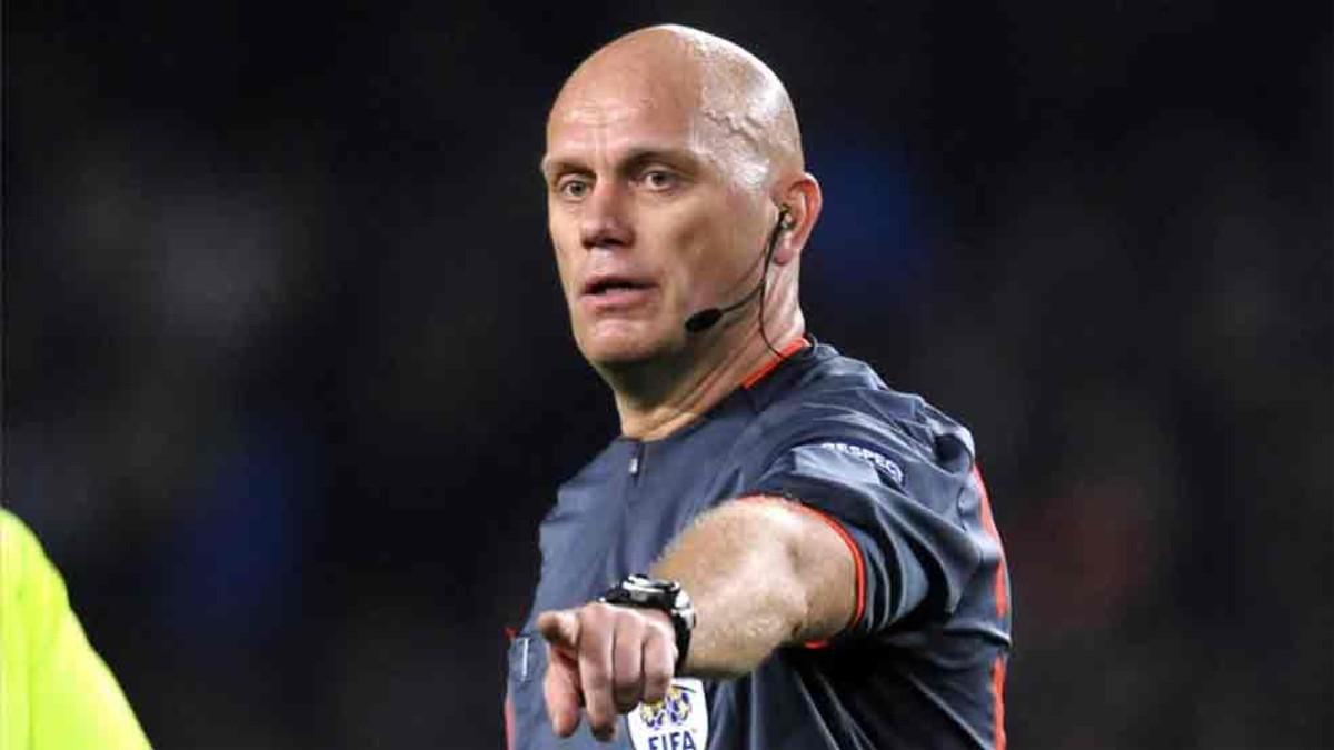 Ovrebo tuvo un polémico arbitraje en una semifinal Chelsea - Barça