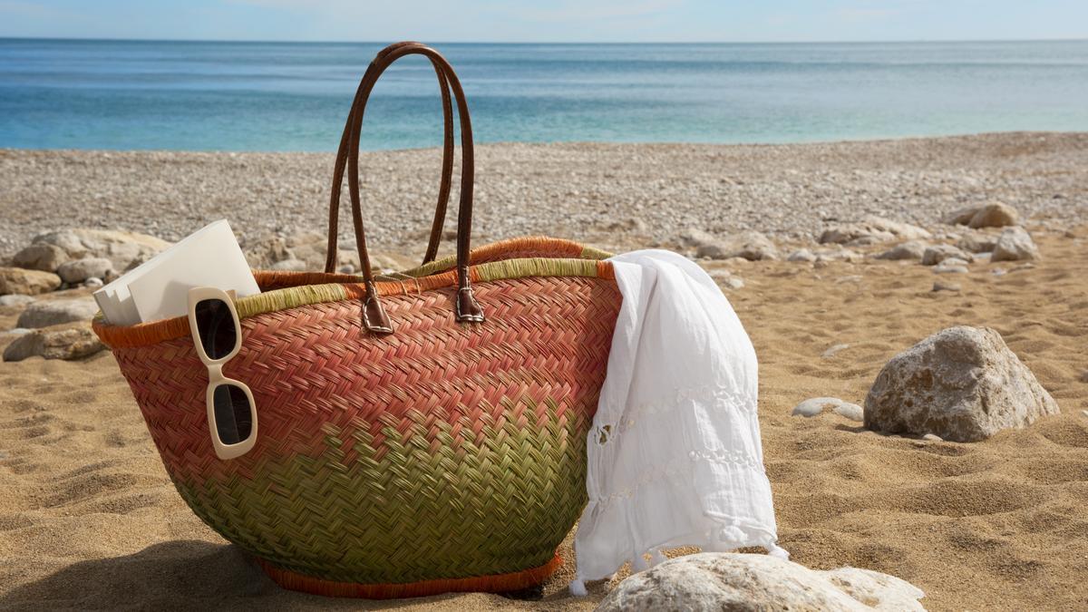 Cómodo y amplio: este bolso para la playa irá contigo a todas partes este verano