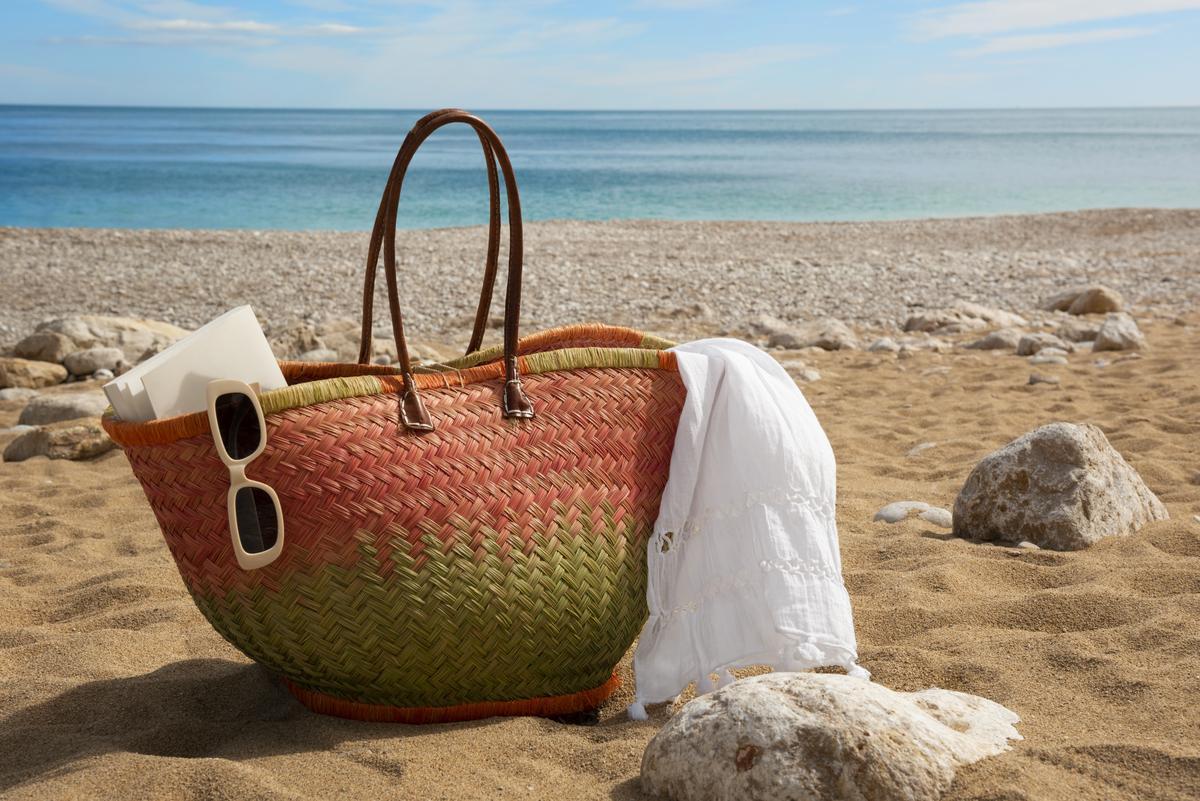 Cómodo y amplio: este bolso para la playa irá contigo a todas partes este verano