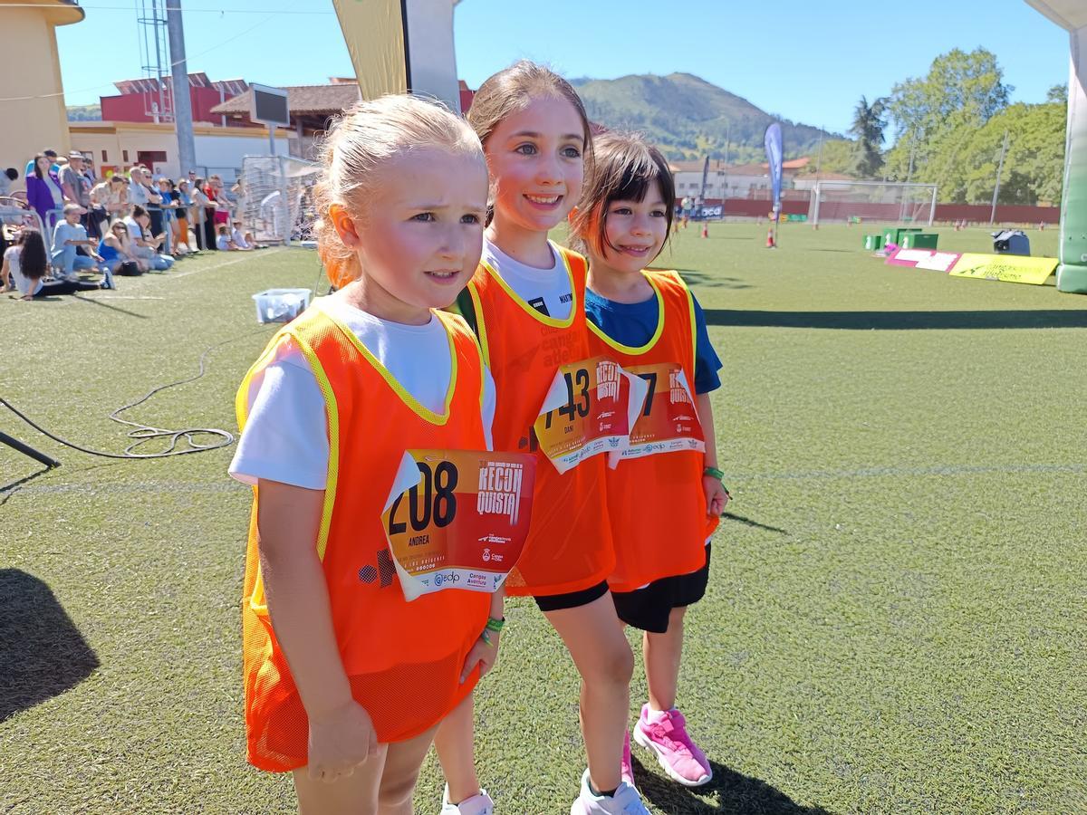 El XV Cross Escolar Infantil de Cangas de Onís reúne a 200 participantes