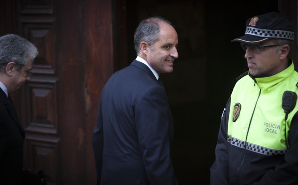 Camps, a l’arribar al tribunal.