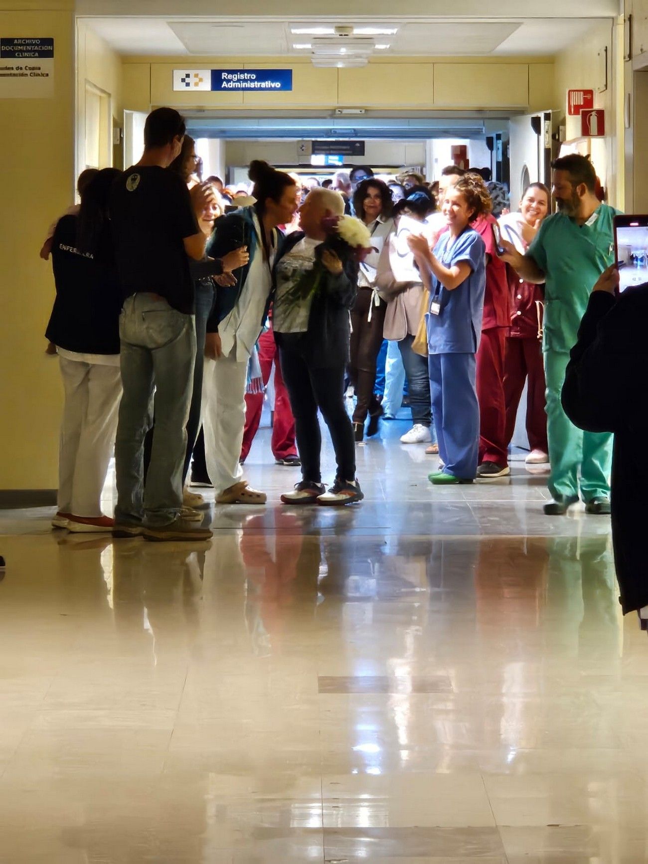 Despedida de la enfermera Esperanza Bardanca después de 40 años trabajando en el Hospital de Fuerteventura