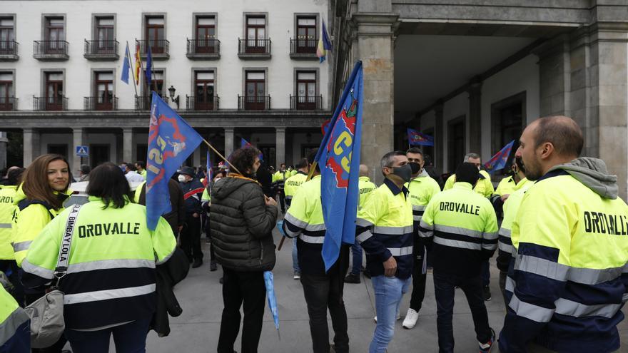 Orovalle retira los expedientes sancionadores y el comité cancela la huelga dos días
