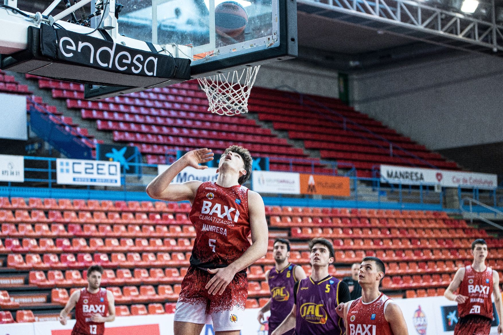 Totes les imatges del Bàsquet Manresa B - JAC Sants