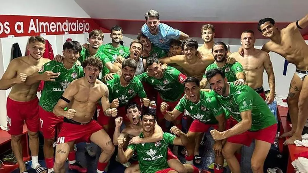 El Zamora CF se distancia de las plazas de descenso: así está la clasificación en Primera RFEF